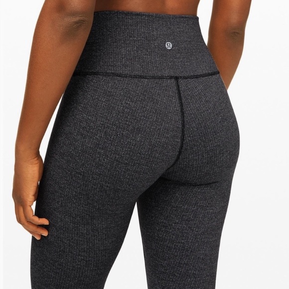 Lululemon Wunder Under Hi Rise Variegated Knit Brushed Luon Heathered Size 8 - Picture 7 of 8